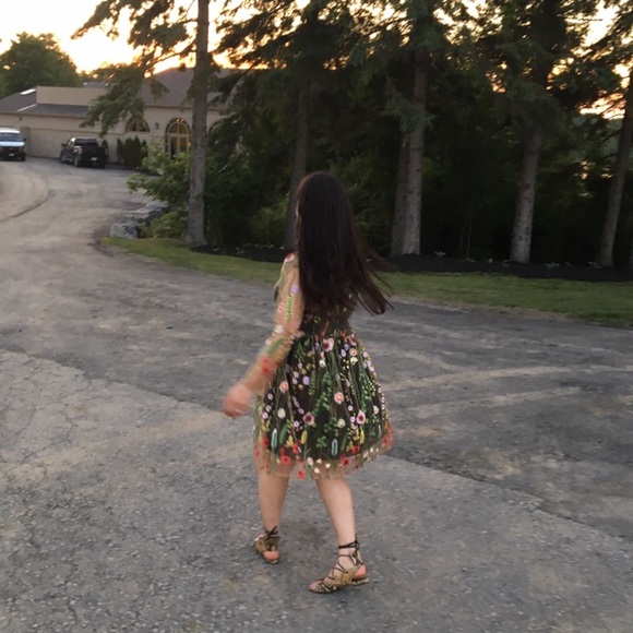 Floral Embroidered Lace Dress - Picture 2 of 10